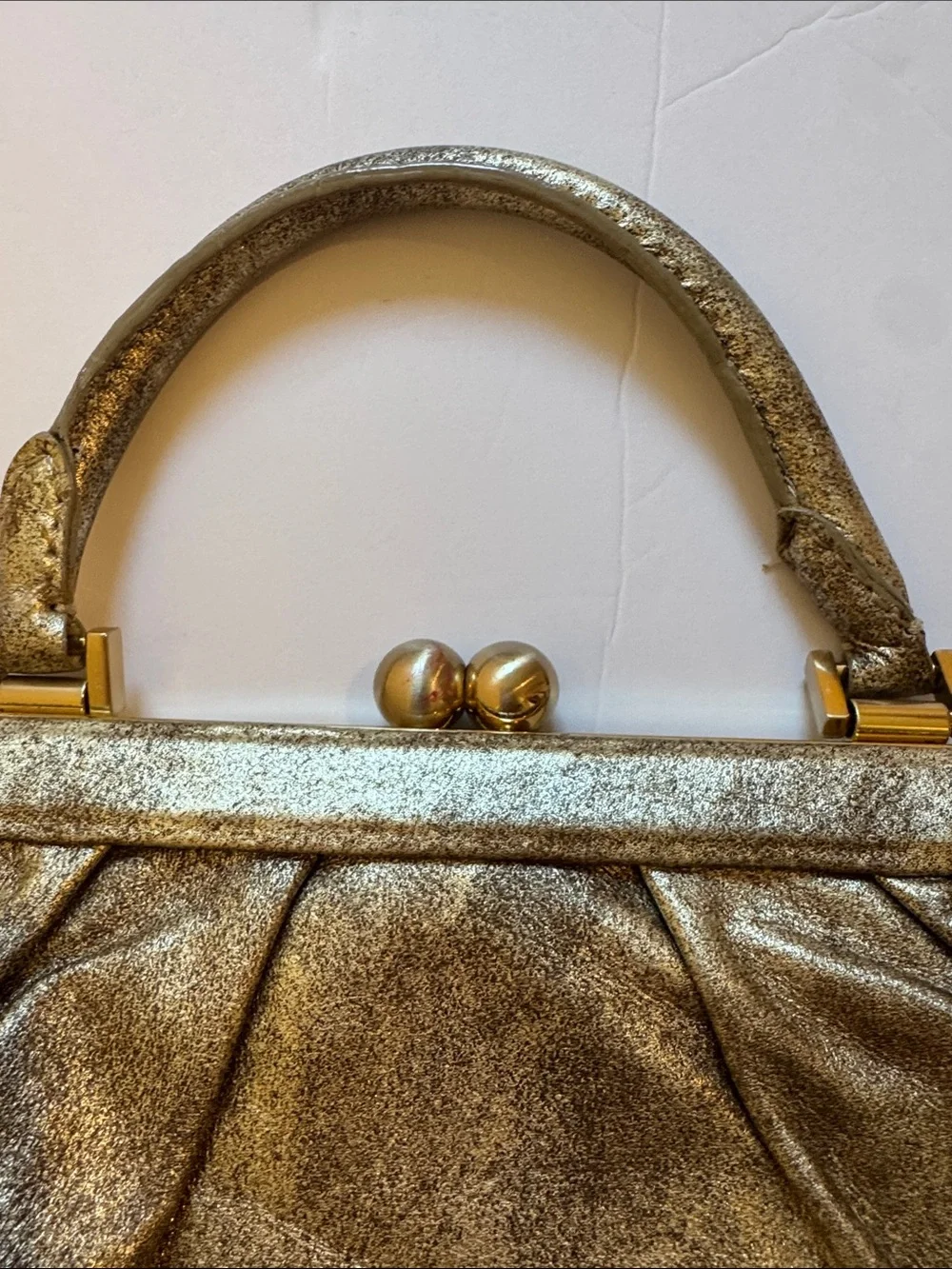 ANTONIO MELANI Metallic Gold Frame-Top Clutch